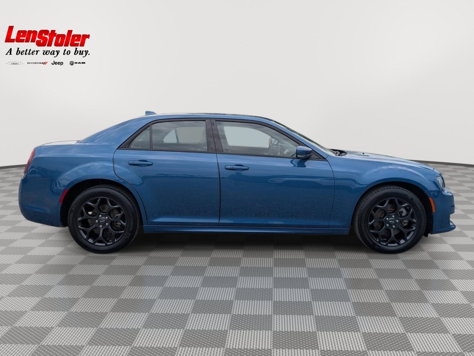 2023 Chrysler 300 Touring L
