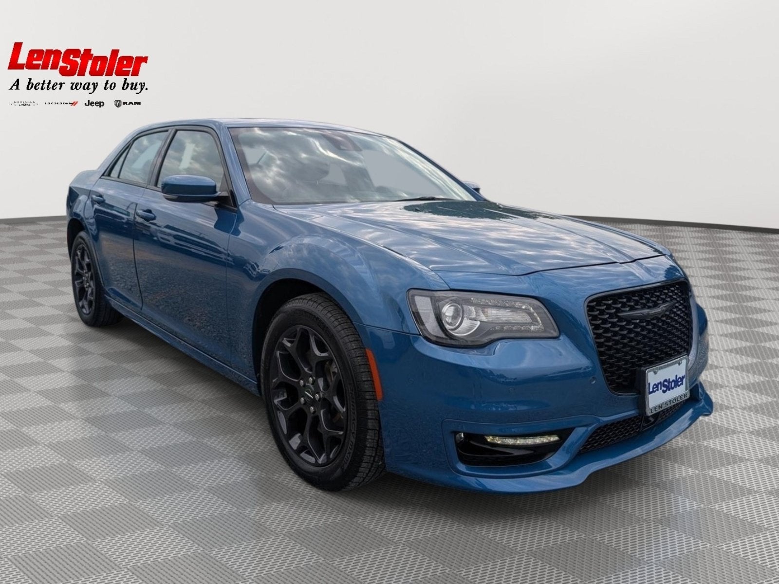 2023 Chrysler 300 Touring L