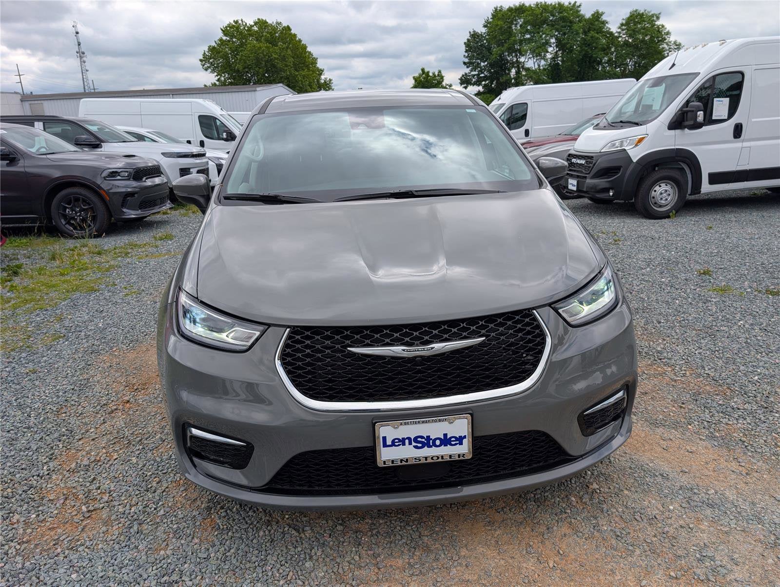 2023 Chrysler Pacifica Touring L