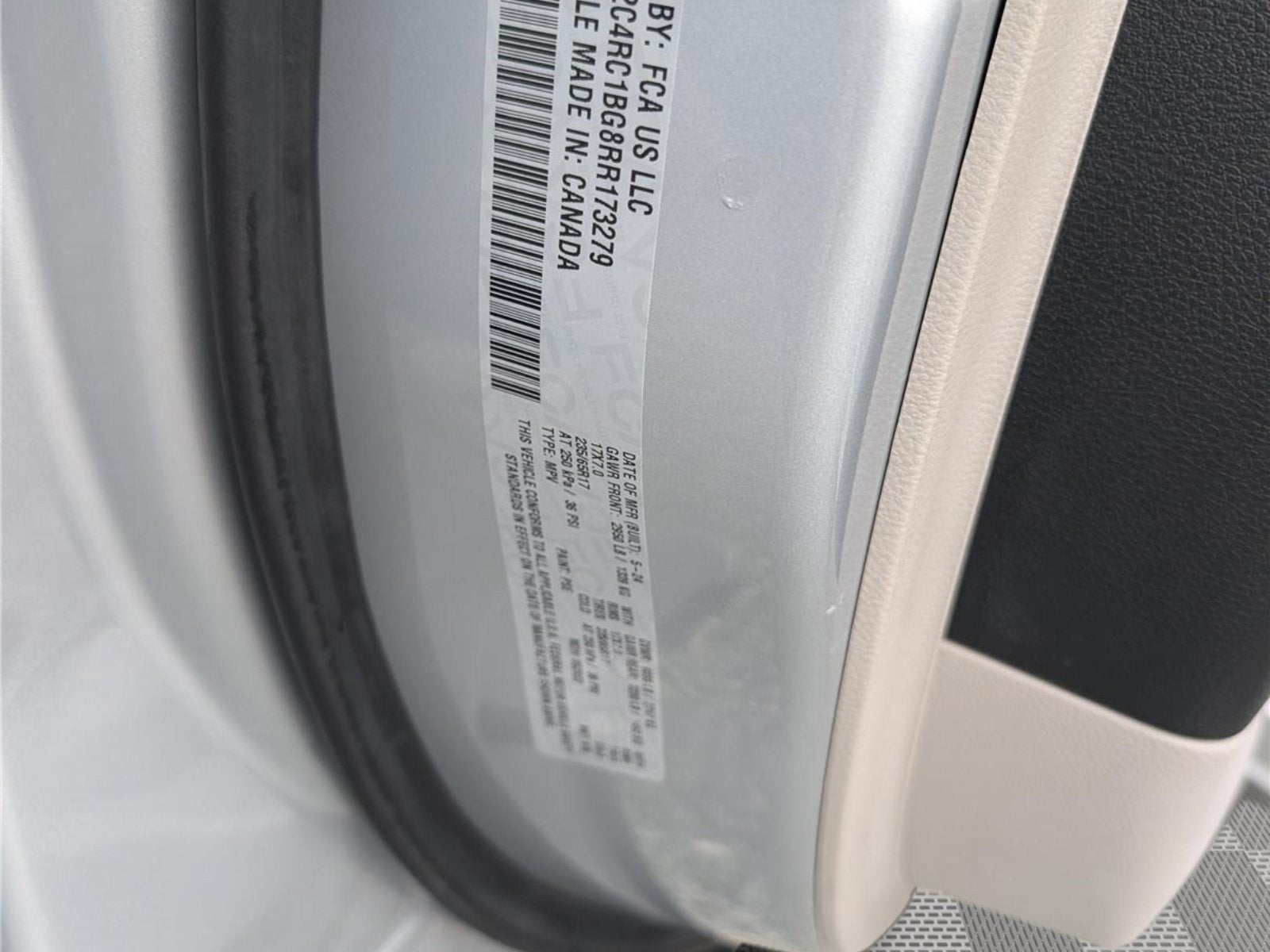 2024 Chrysler Pacifica Touring L