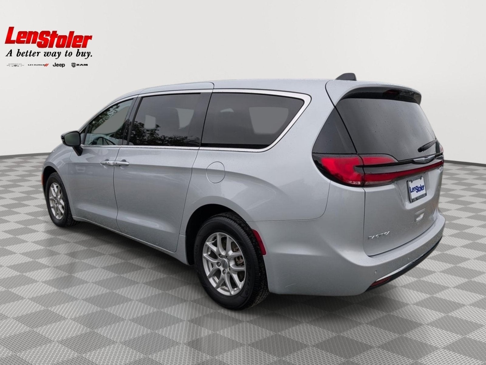2024 Chrysler Pacifica Touring L