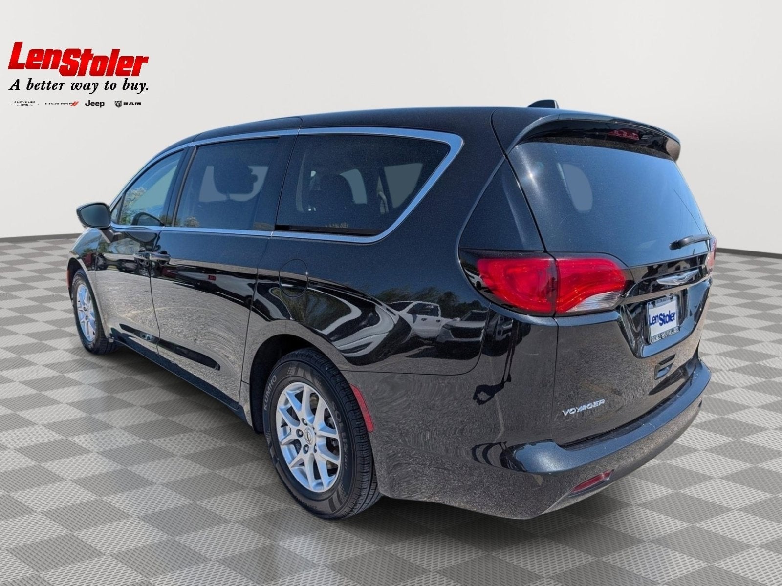 2023 Chrysler Voyager LX