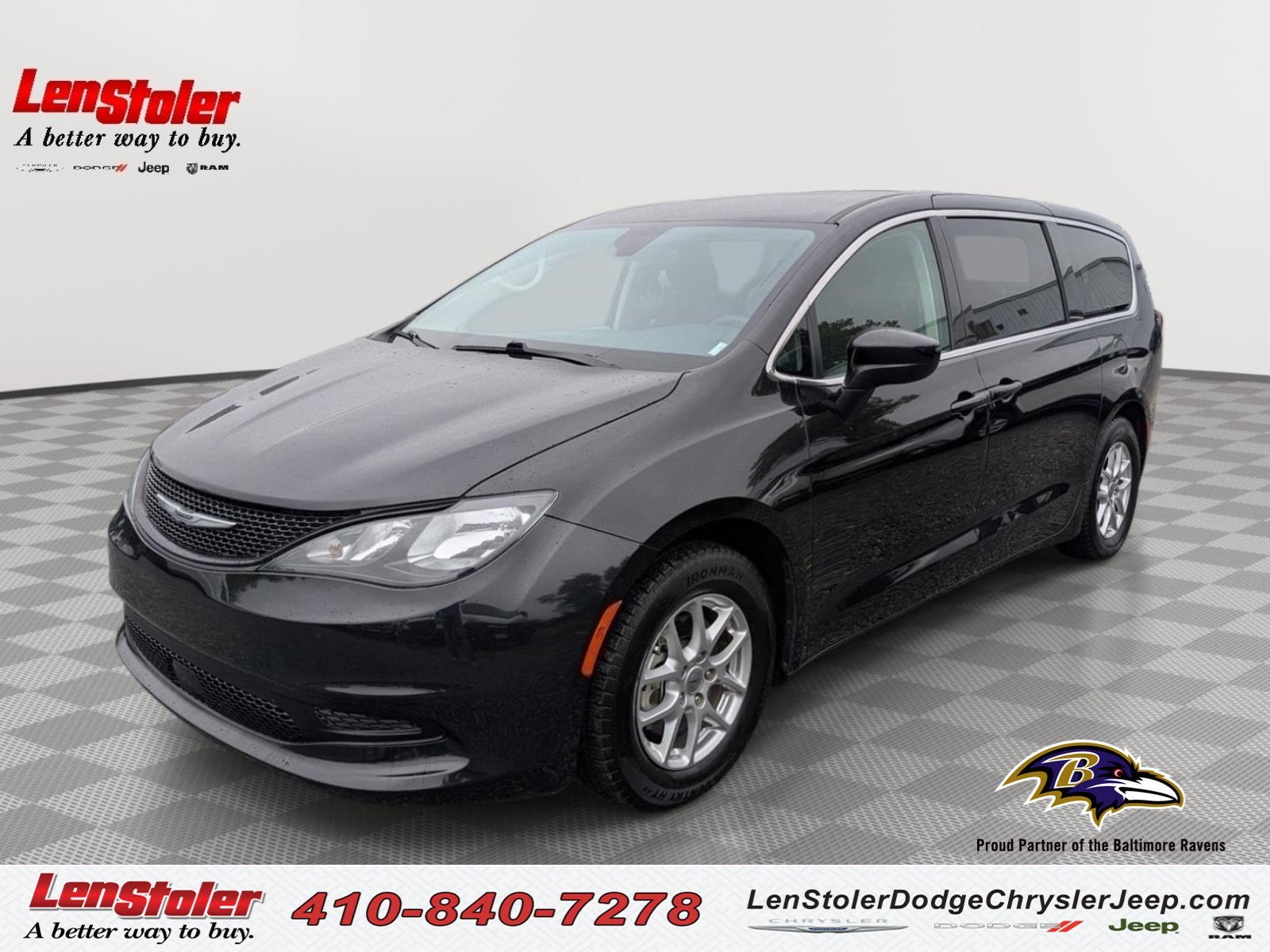 2023 Chrysler Voyager LX