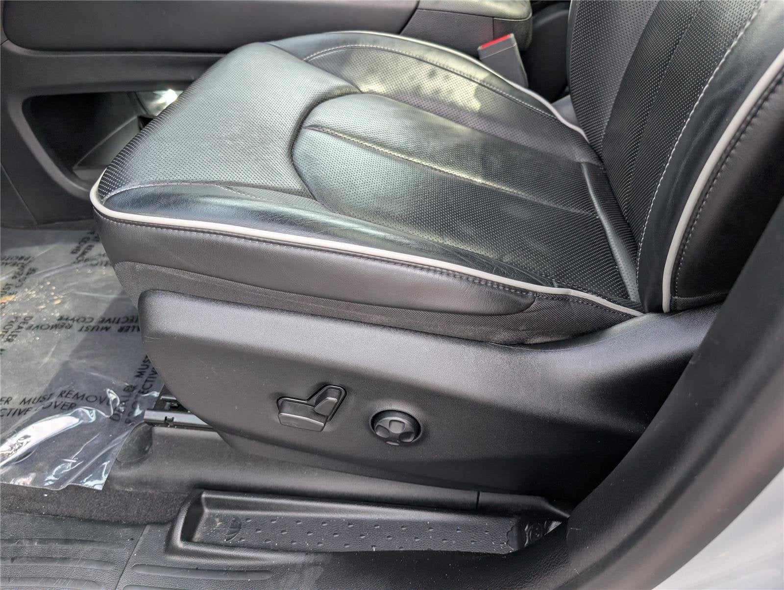2023 Chrysler Pacifica Hybrid Limited