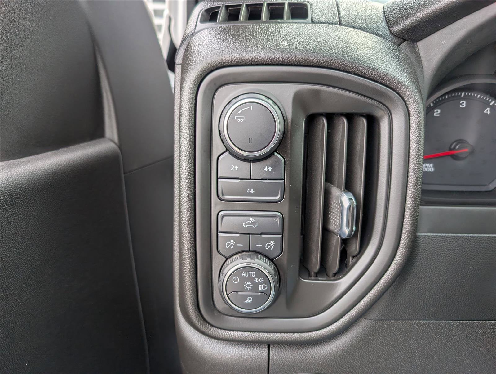 2023 Chevrolet Silverado 2500HD Custom