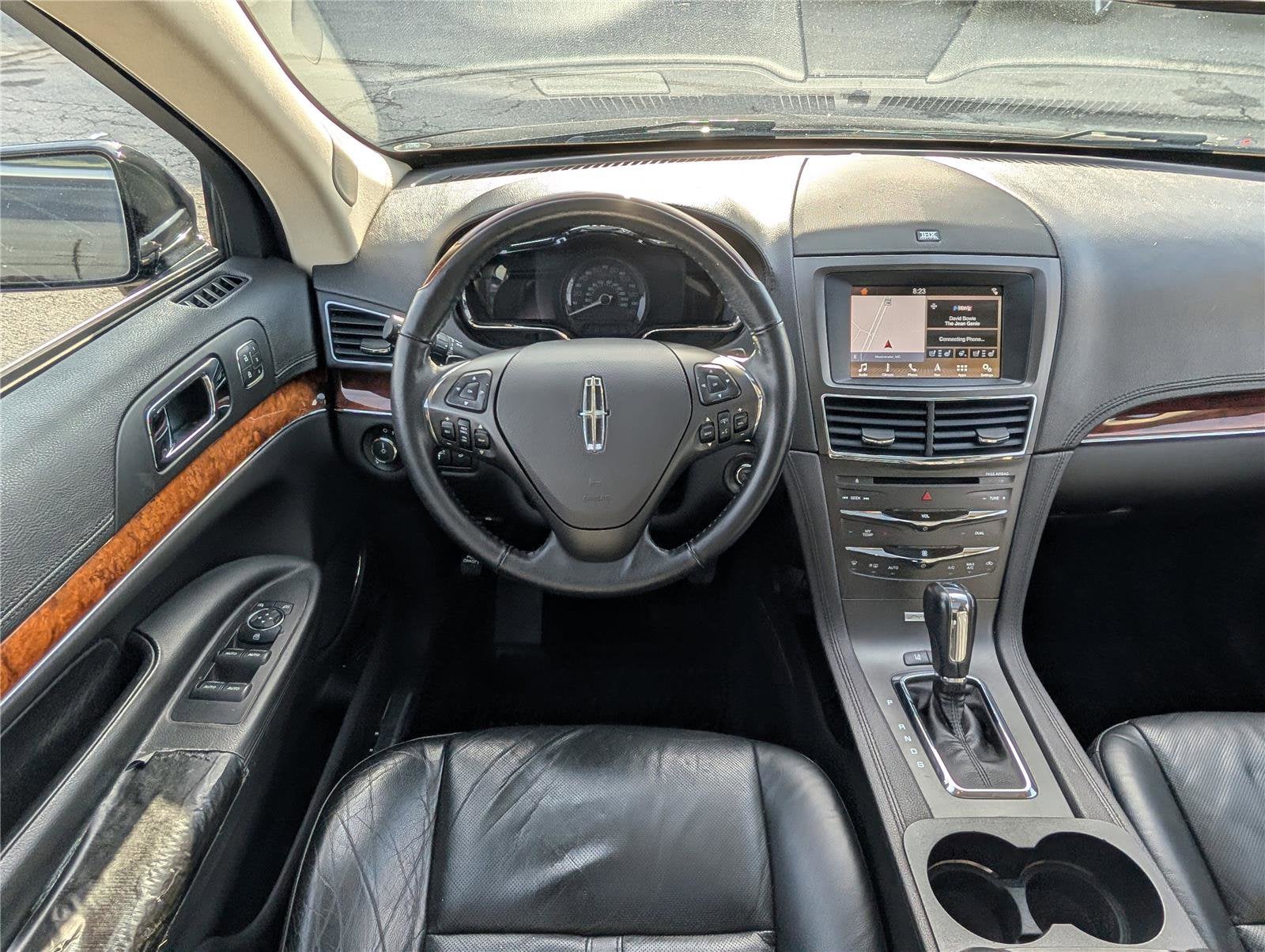 2019 Lincoln MKT Reserve