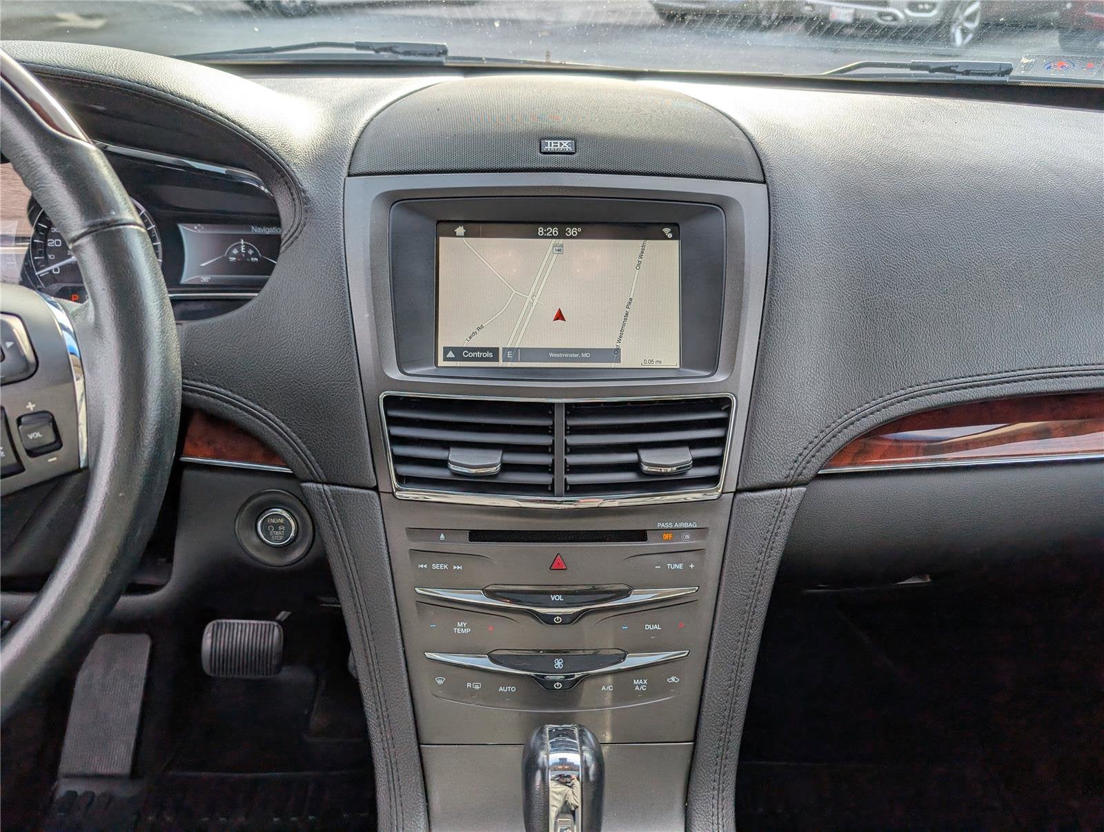 2019 Lincoln MKT Reserve