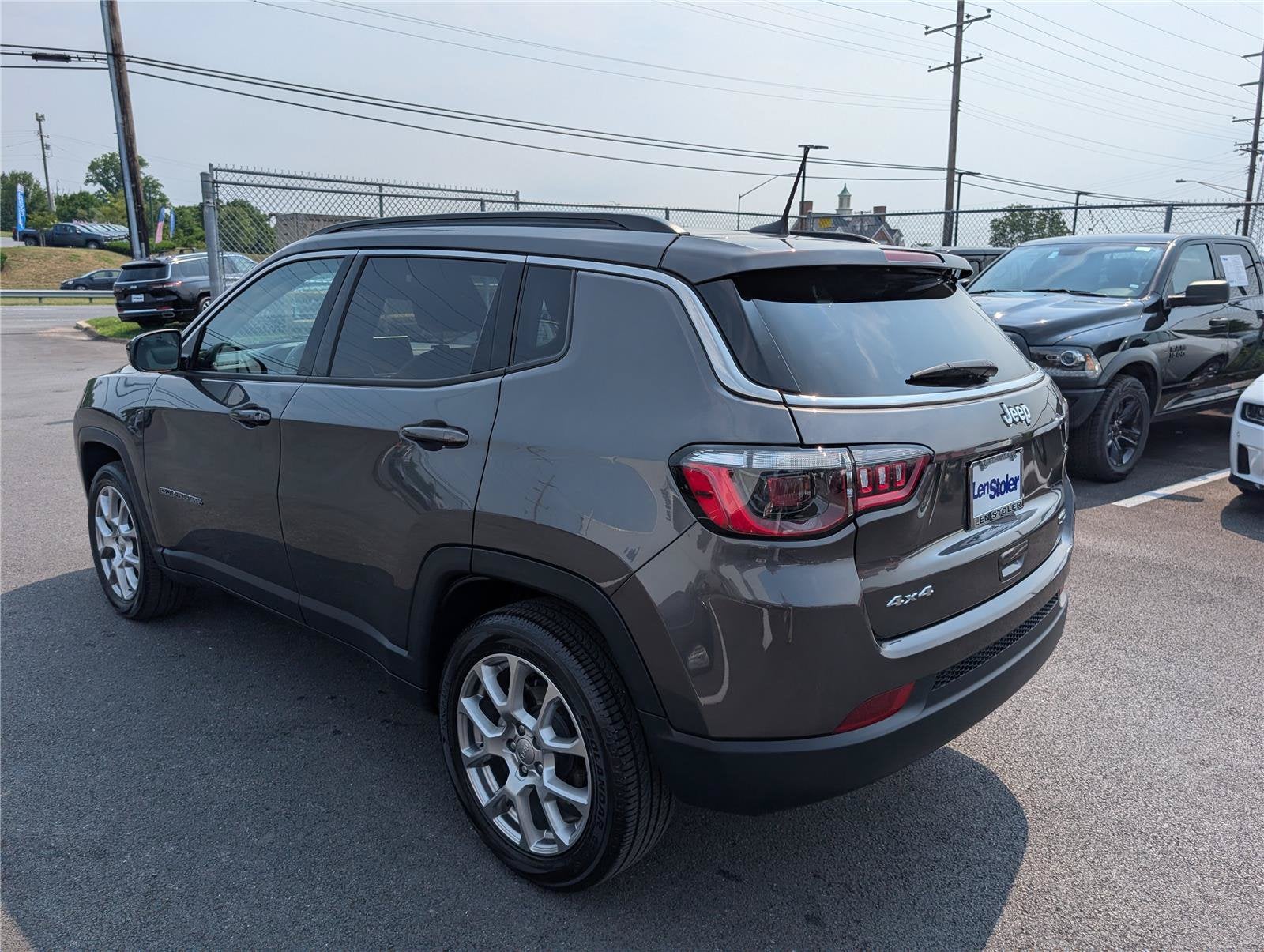 2022 Jeep Compass Latitude Lux