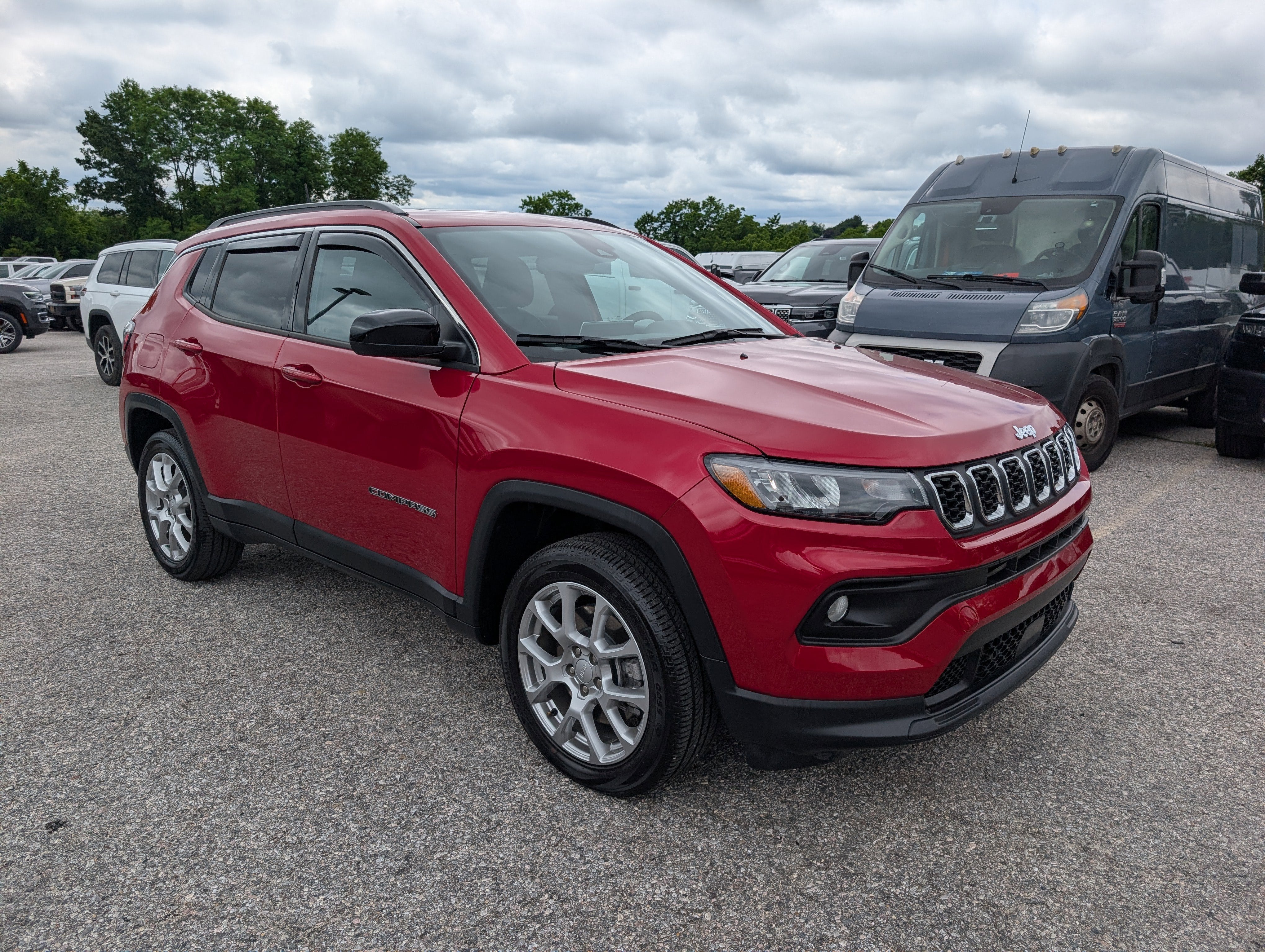 2024 Jeep Compass Latitude Lux