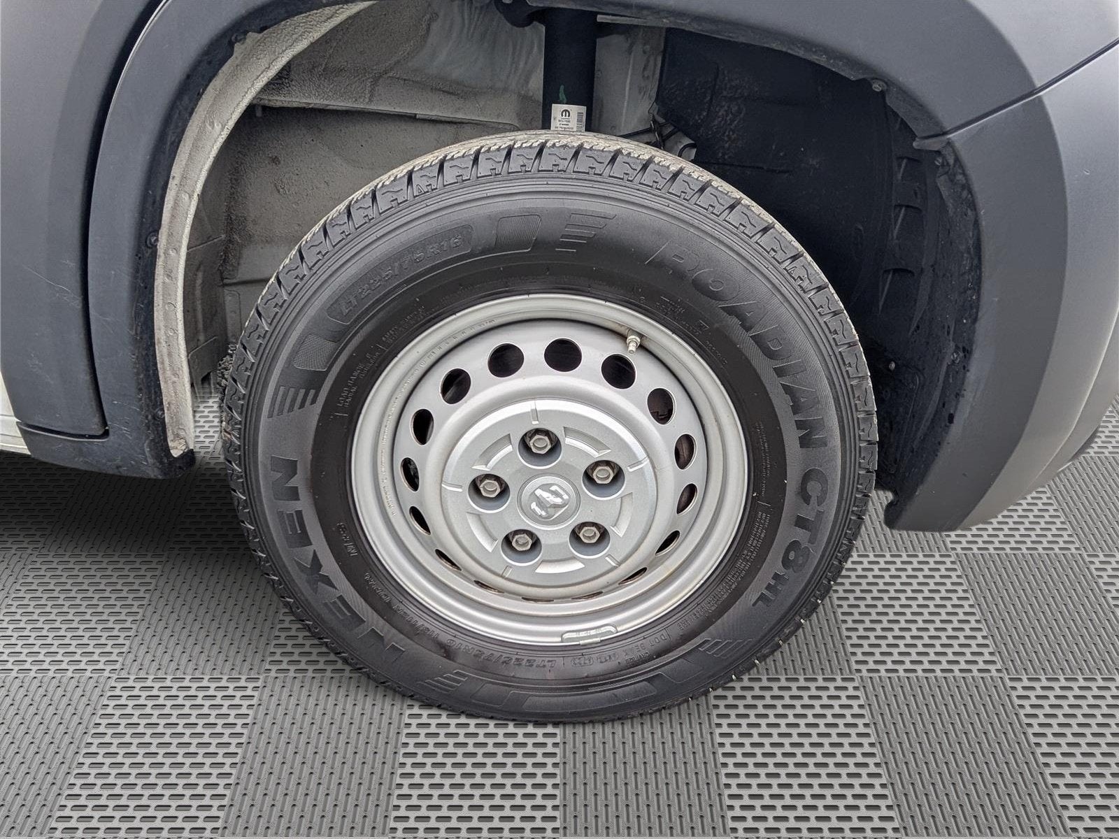 2024 RAM ProMaster Cargo Van Tradesman