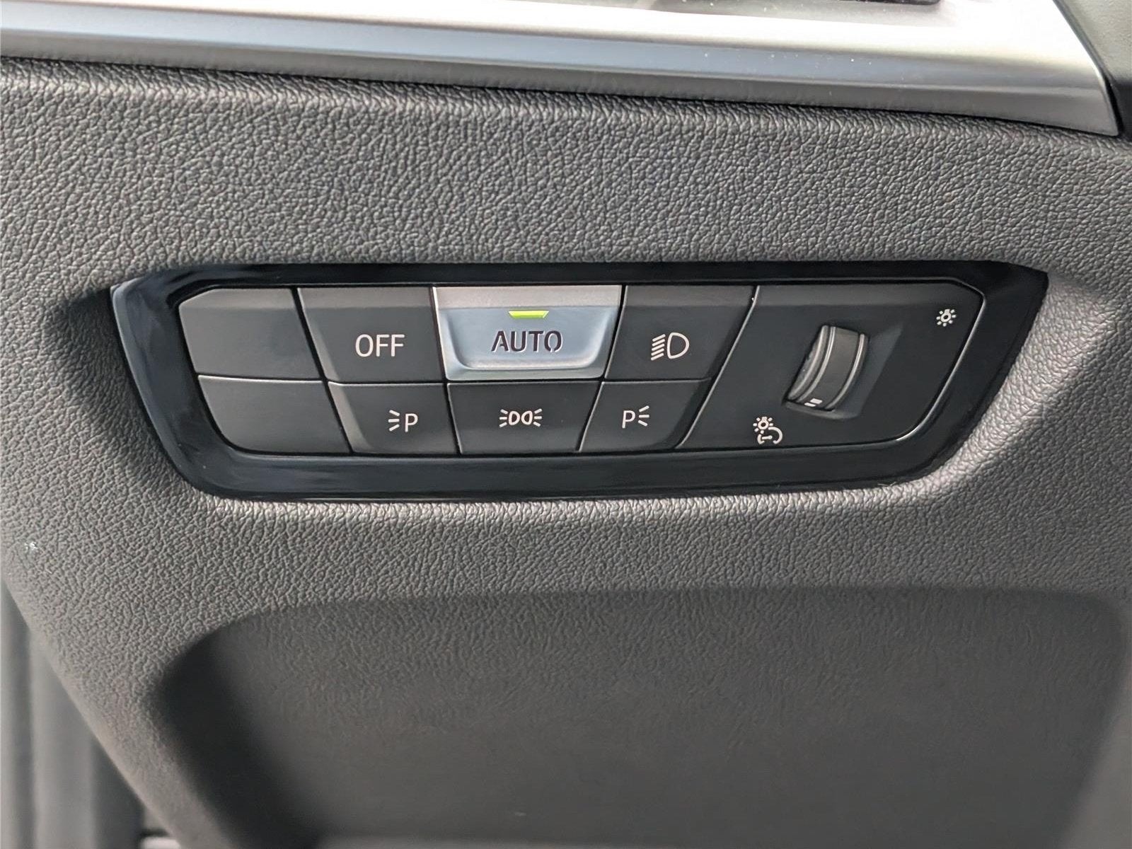 2026 BMW 3 Series 330i NA xDrive