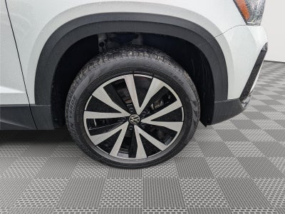2022 Volkswagen Taos SE