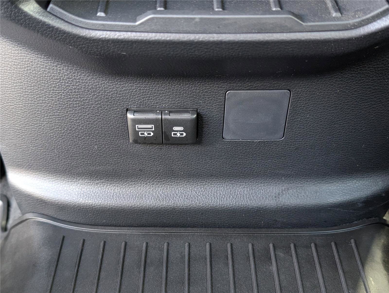 2025 Toyota Tundra 4WD SR