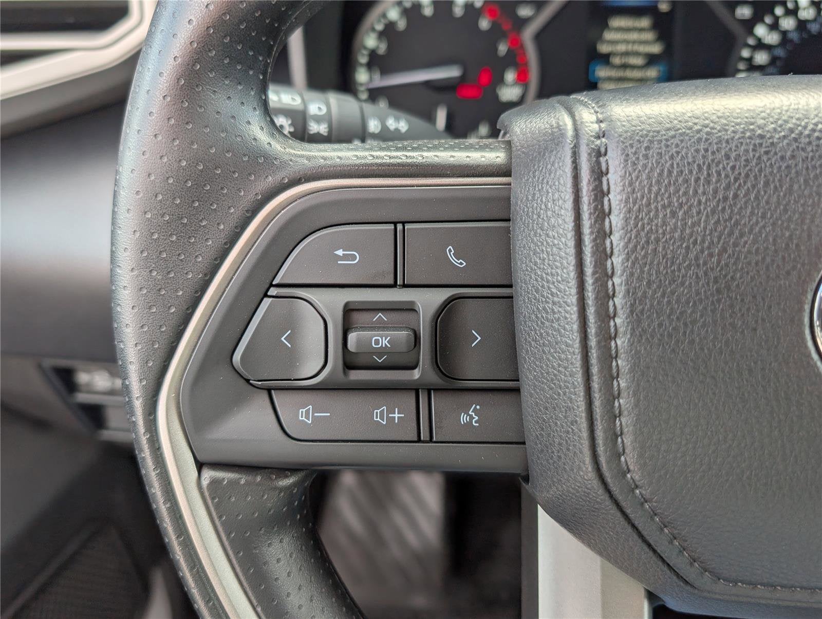 2025 Toyota Tundra 4WD SR