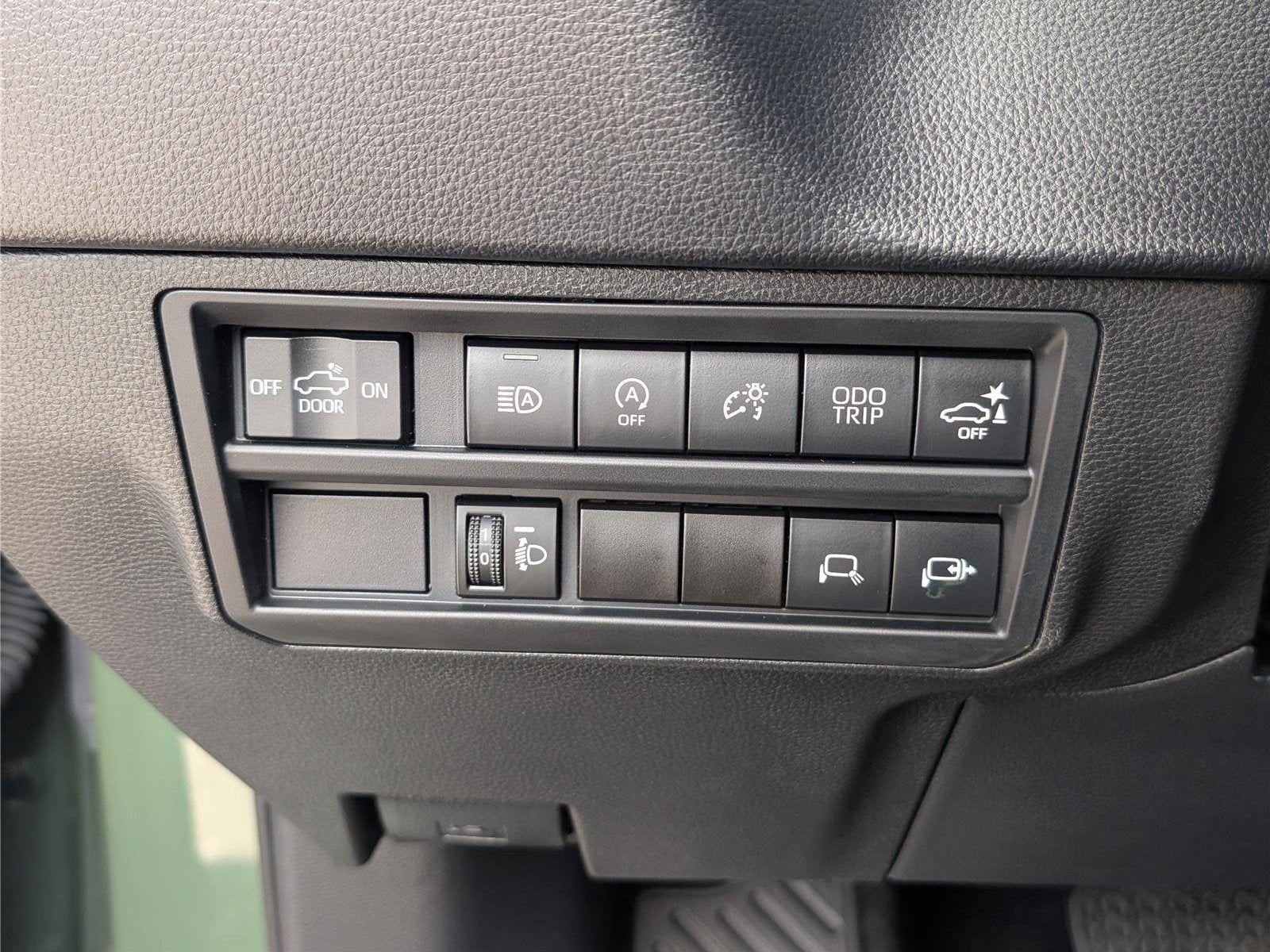 2022 Toyota Tundra 4WD SR5
