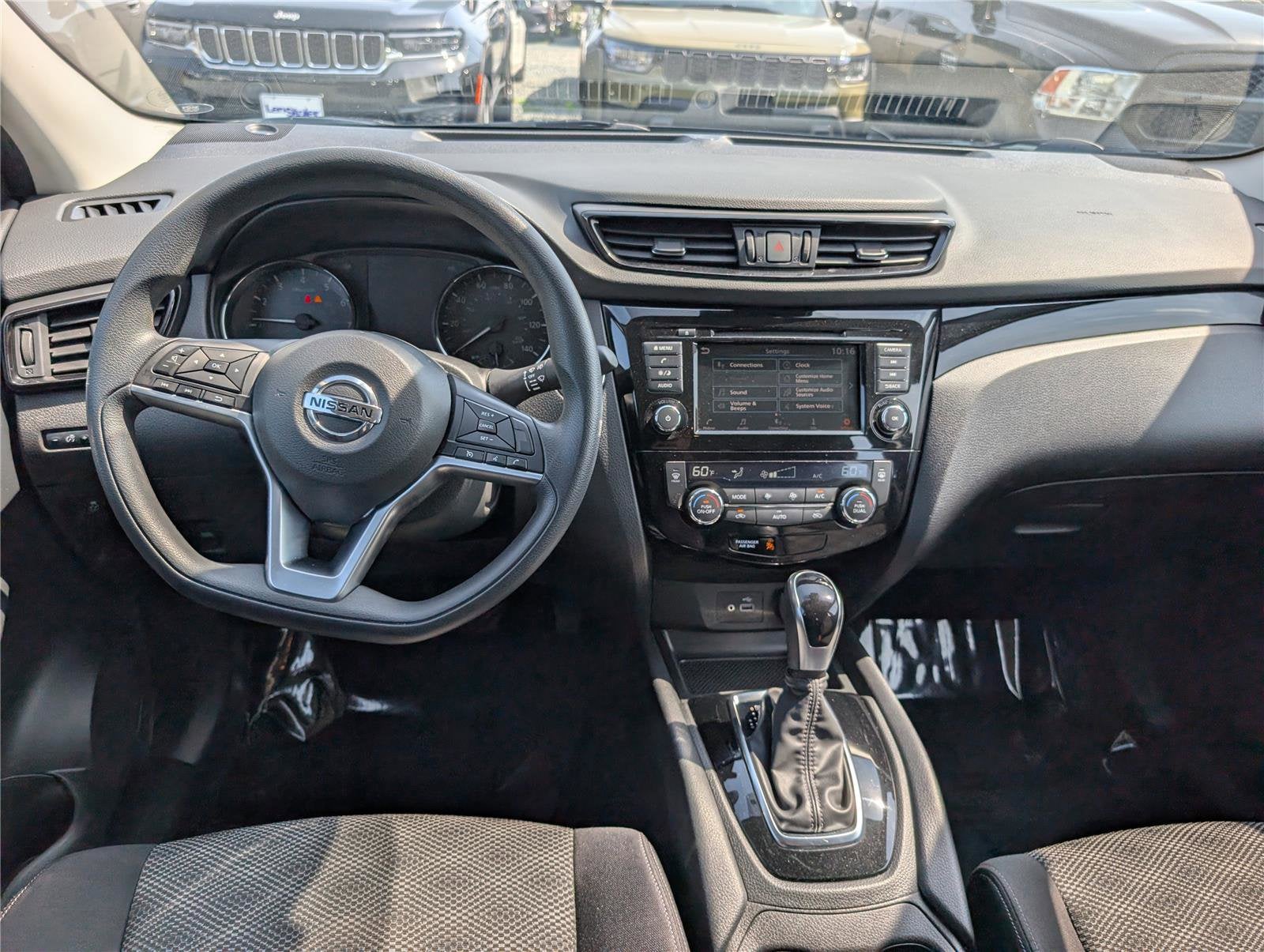 2020 Nissan Rogue Sport SV