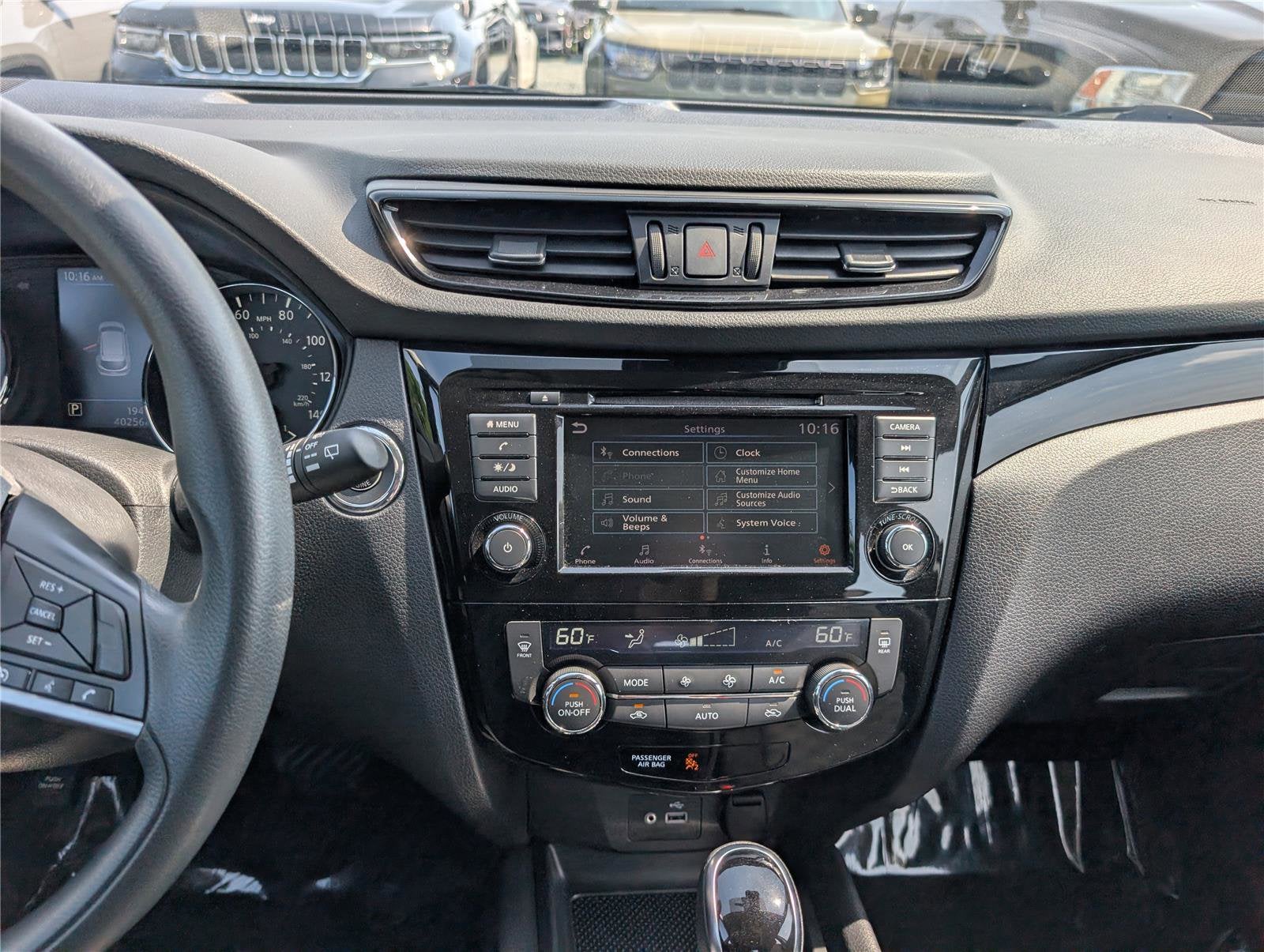 2020 Nissan Rogue Sport SV