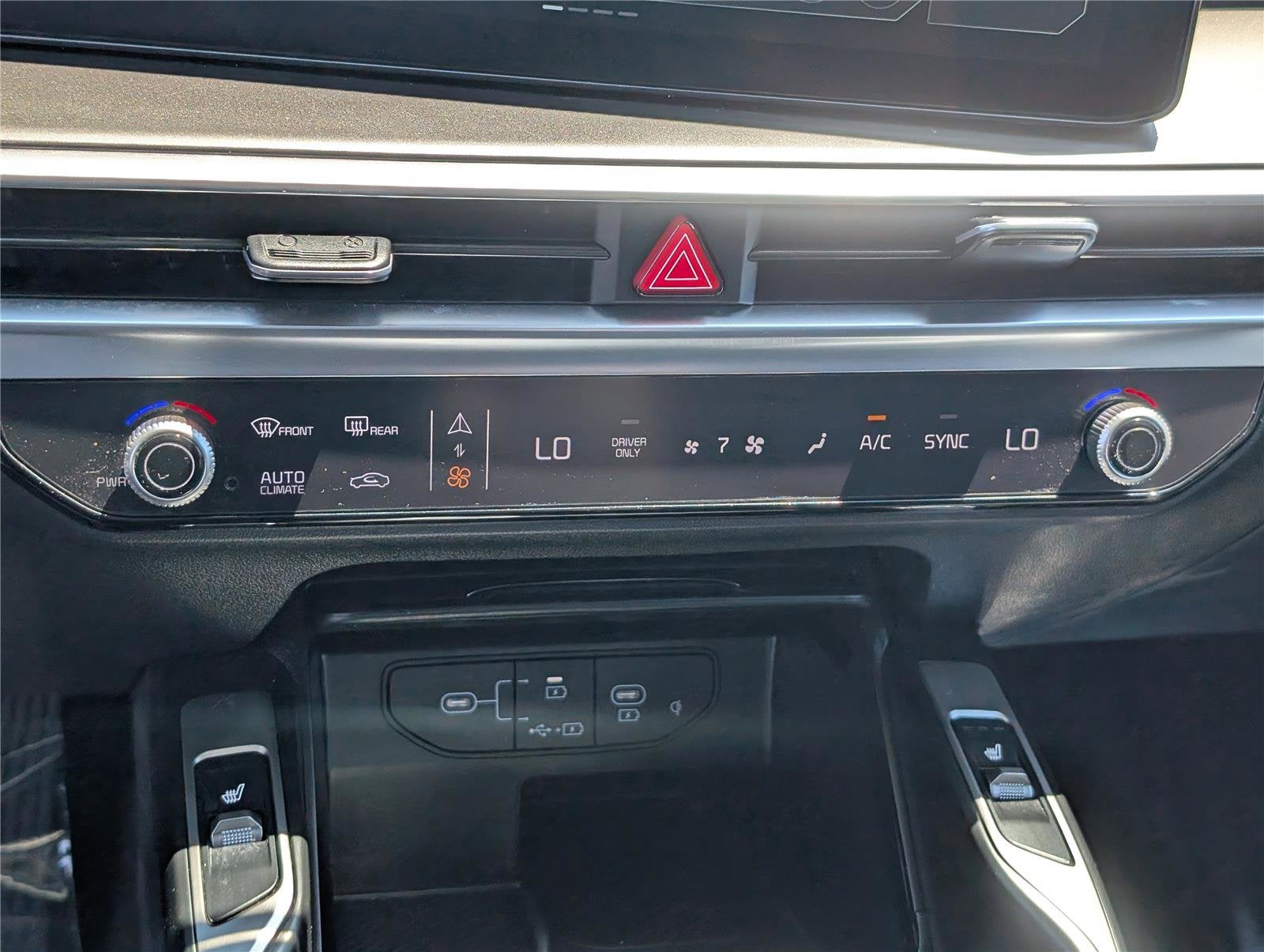 2025 Kia Sorento Hybrid EX