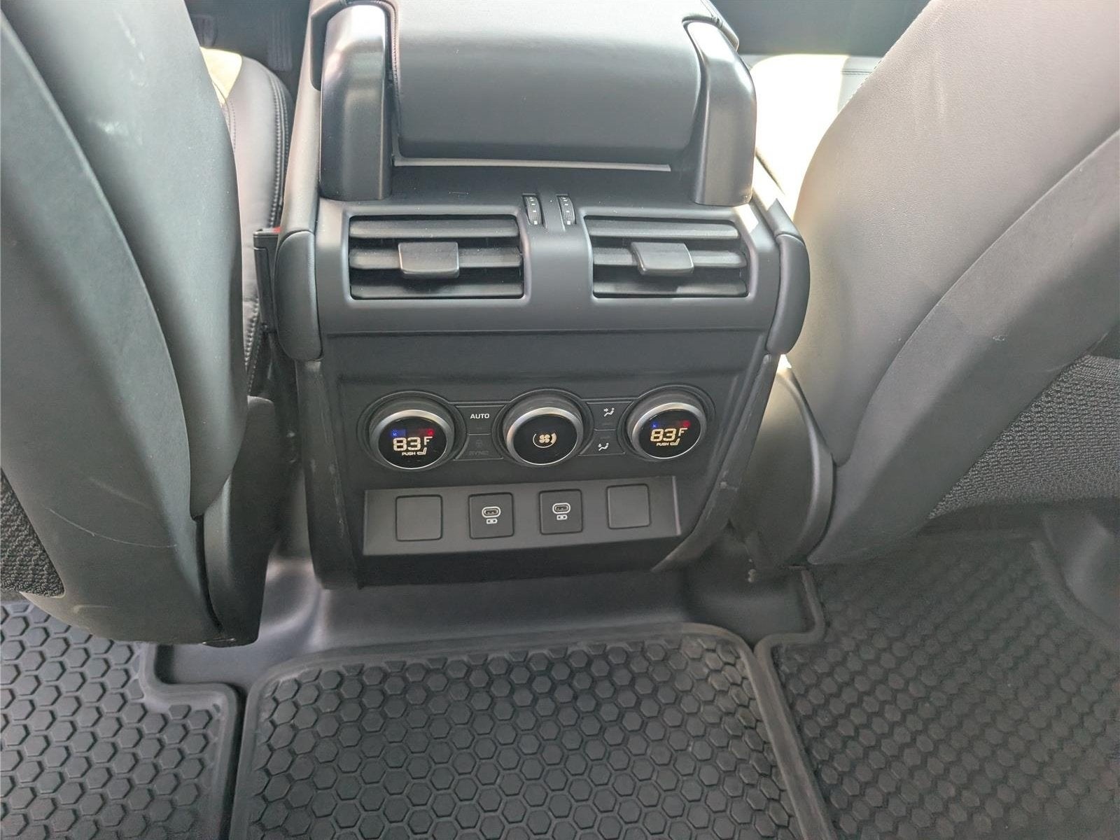 2025 Land Rover Defender S