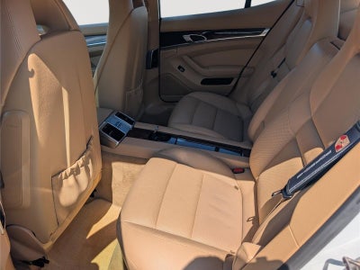 2013 Porsche Panamera 4 Platinum Edition