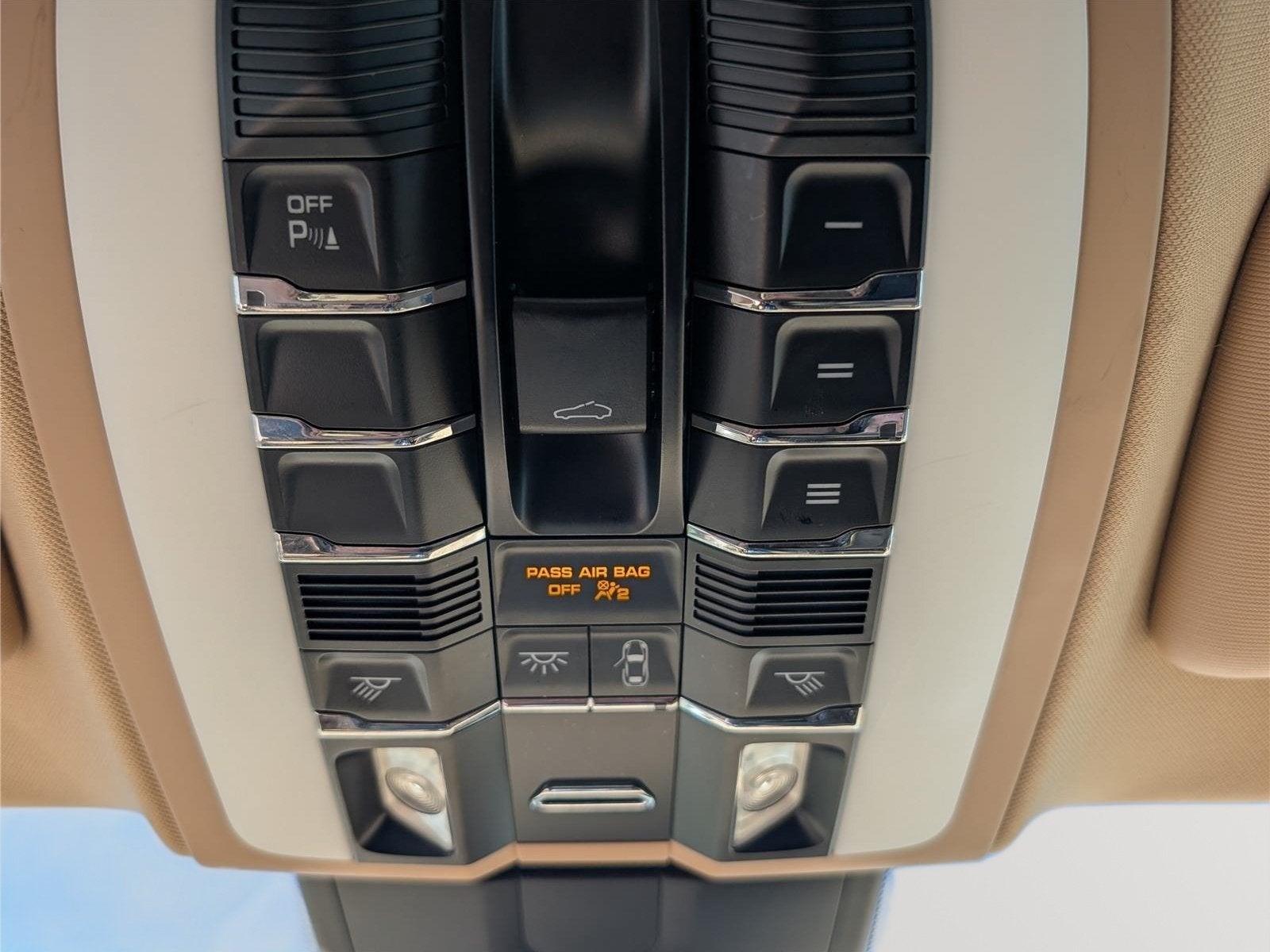 2013 Porsche Panamera 4 Platinum Edition
