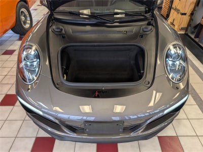 2017 Porsche 911 Carrera