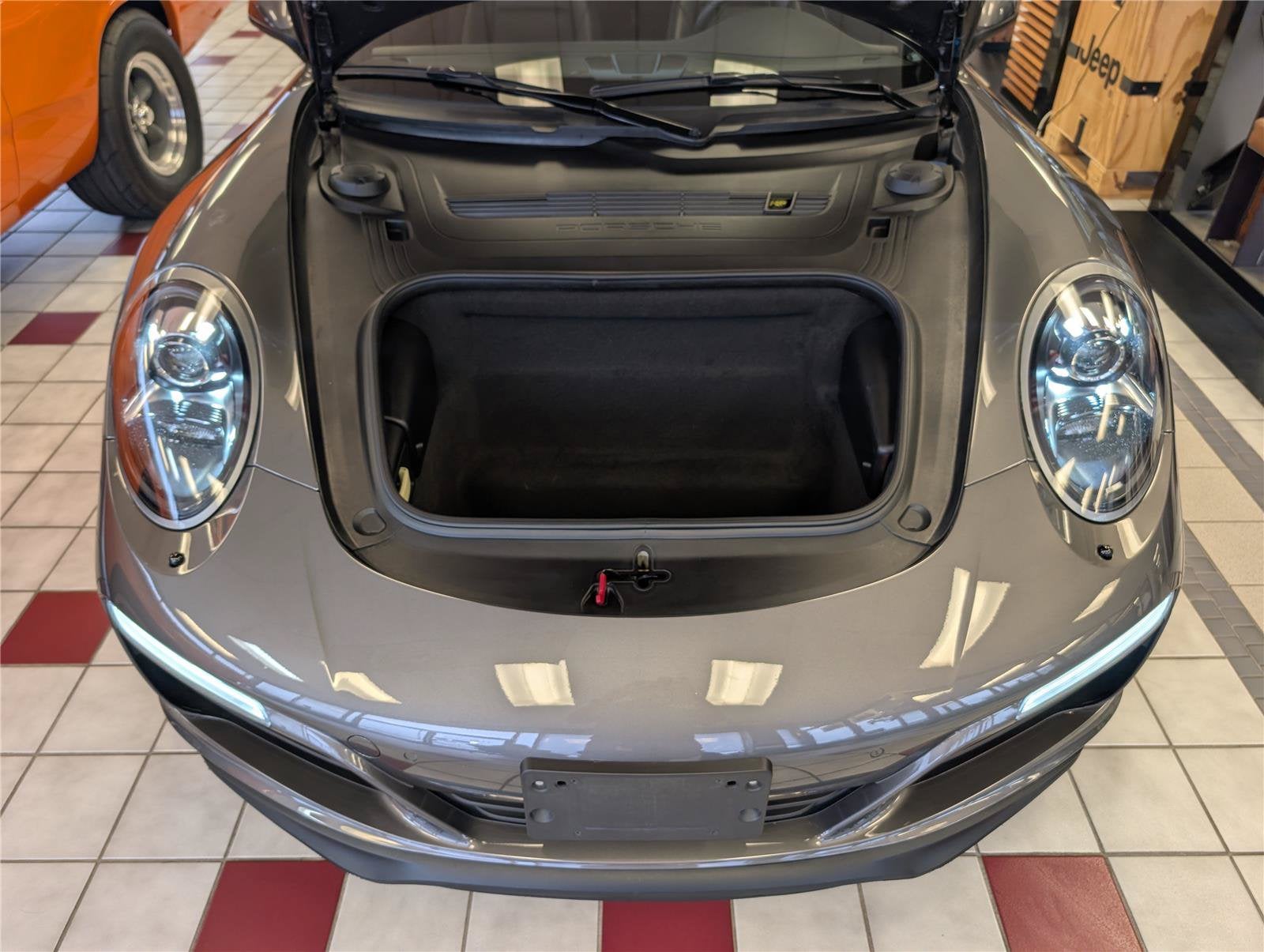 2017 Porsche 911 Carrera