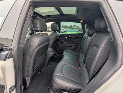 2023 Maserati Levante Modena