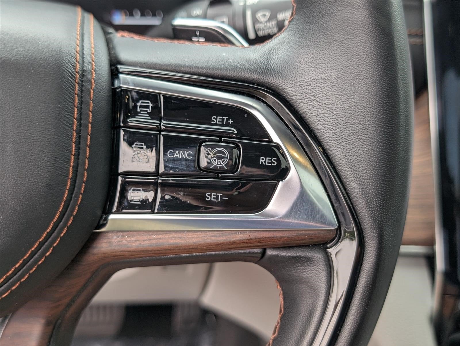 2023 Jeep Grand Cherokee L Summit