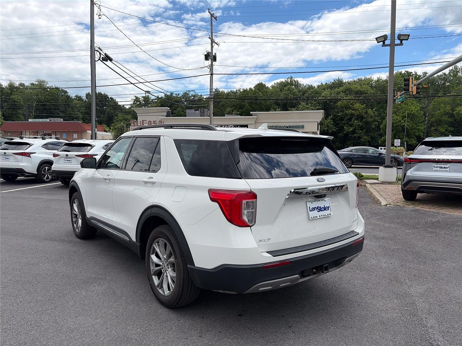 2023 Ford Explorer XLT