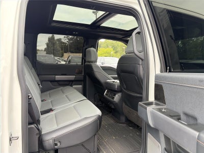 2022 Ford F-150 Lightning LARIAT
