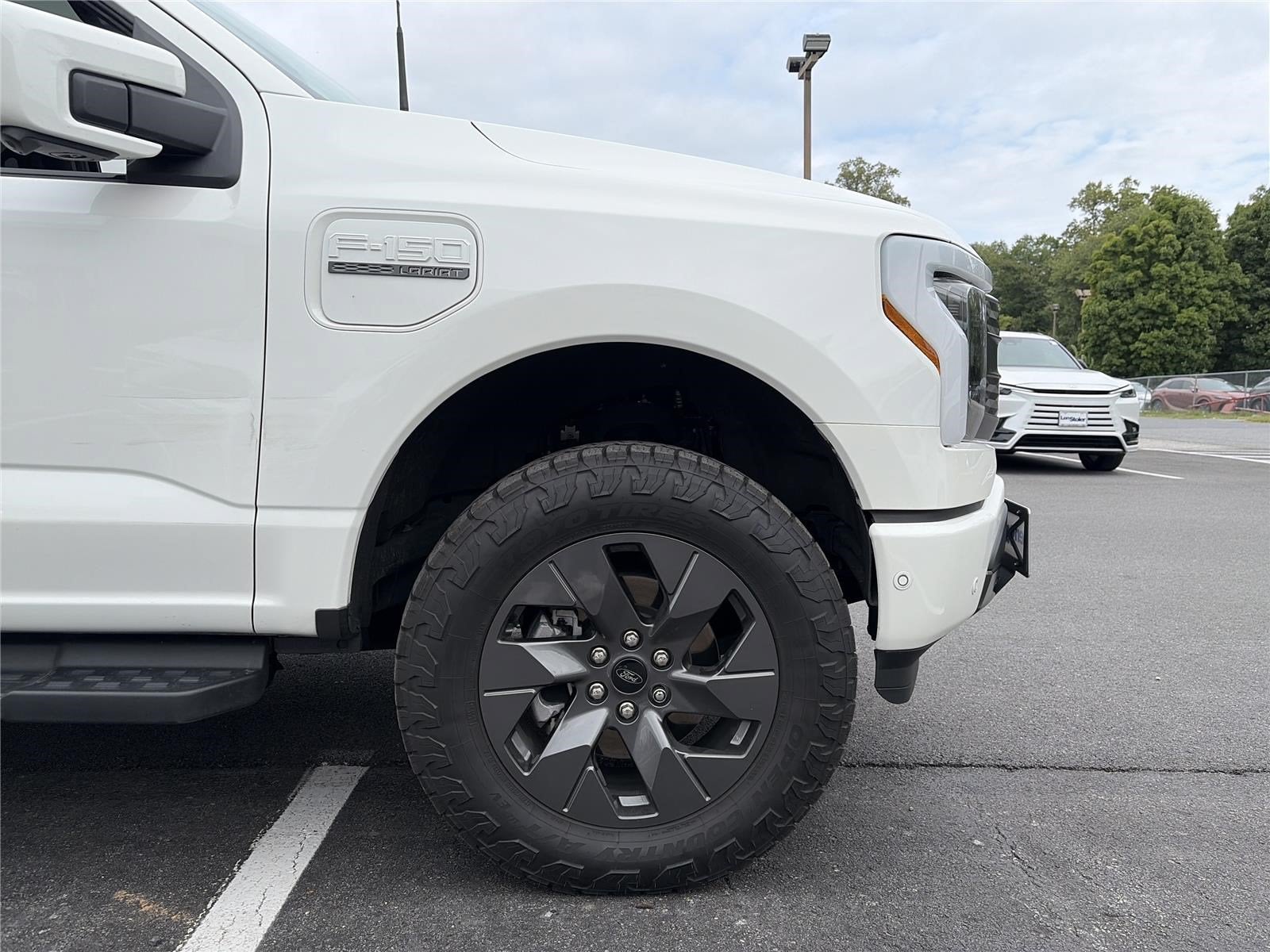 2022 Ford F-150 Lightning LARIAT