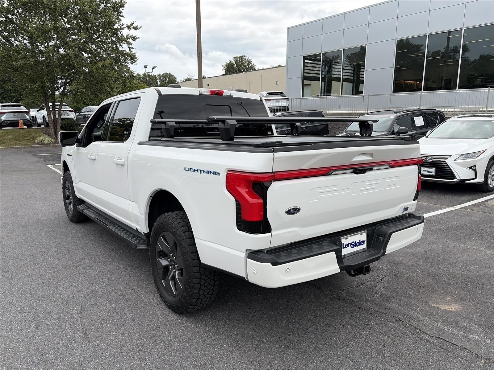2022 Ford F-150 Lightning LARIAT