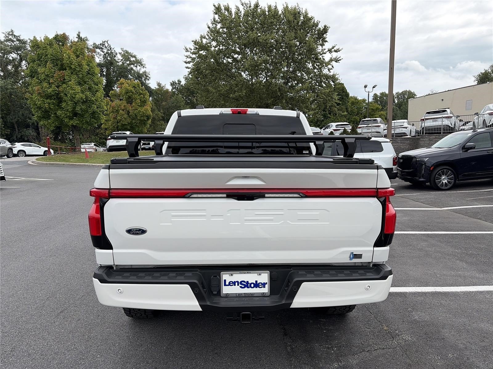 2022 Ford F-150 Lightning LARIAT