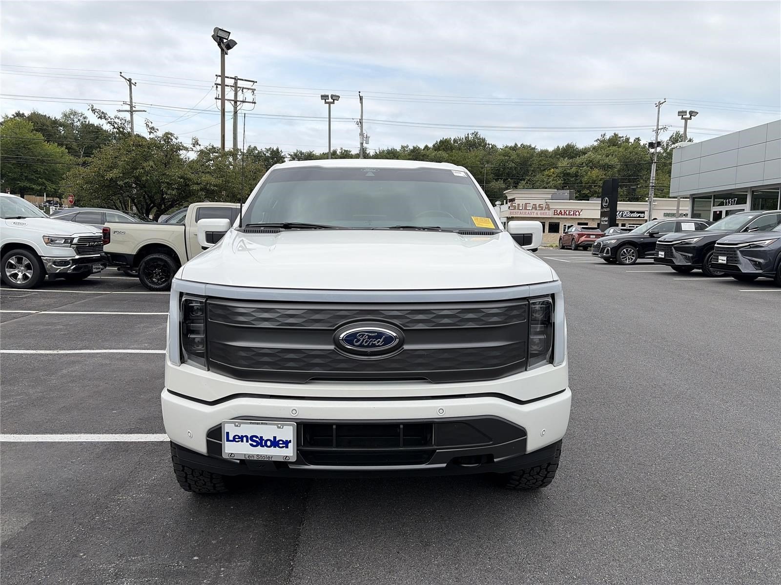 2022 Ford F-150 Lightning LARIAT