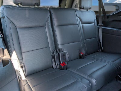 2025 Chevrolet Suburban LS