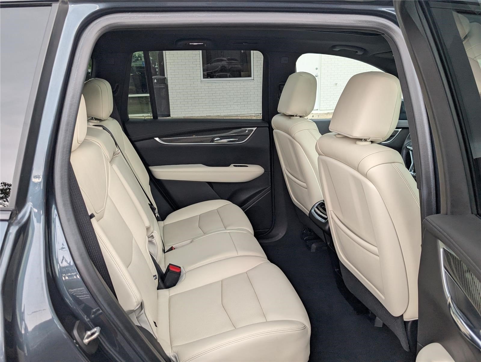 2020 Cadillac XT6 AWD Sport