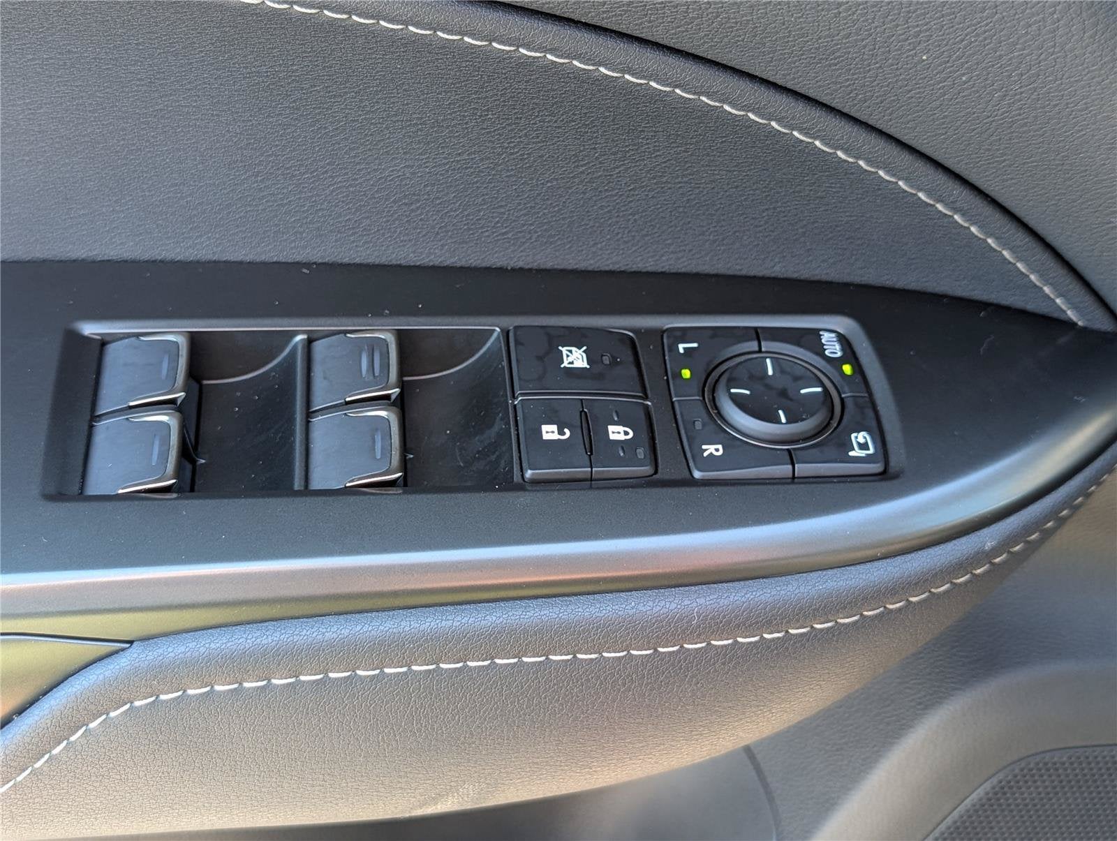 2026 Lexus NX 350h Premium AWD