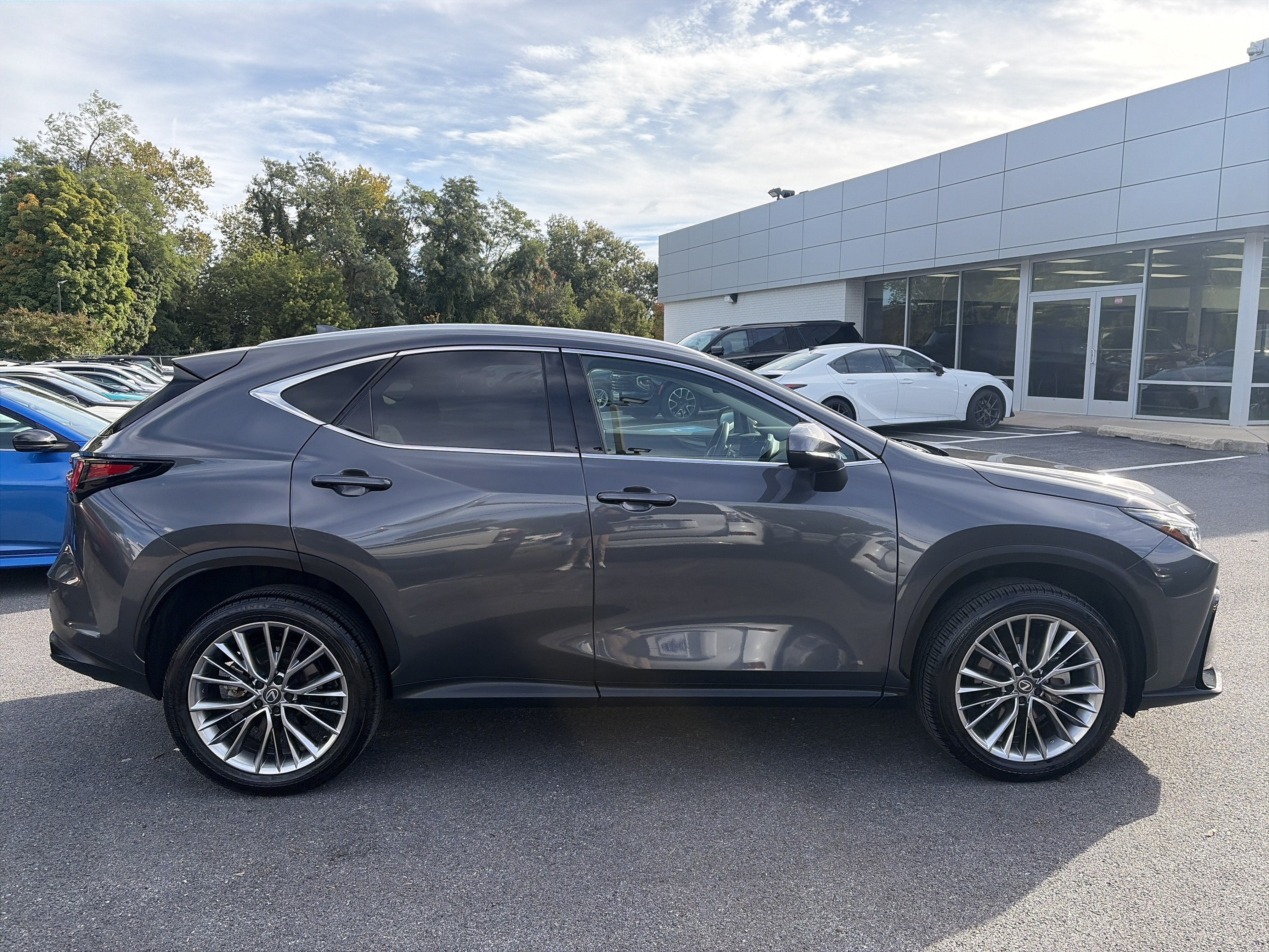 2026 Lexus NX 350h Premium AWD