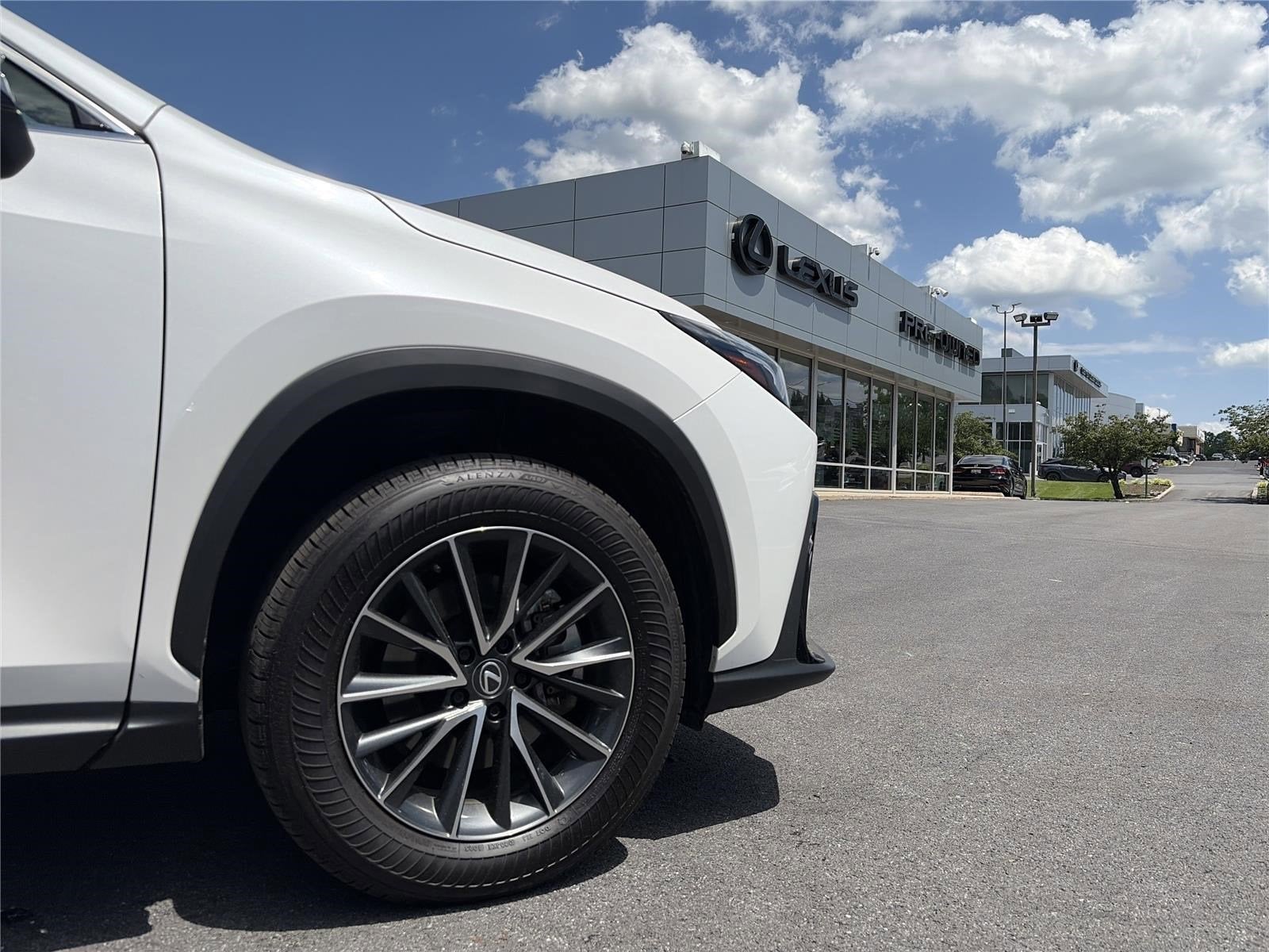 2025 Lexus NX 350h Premium AWD