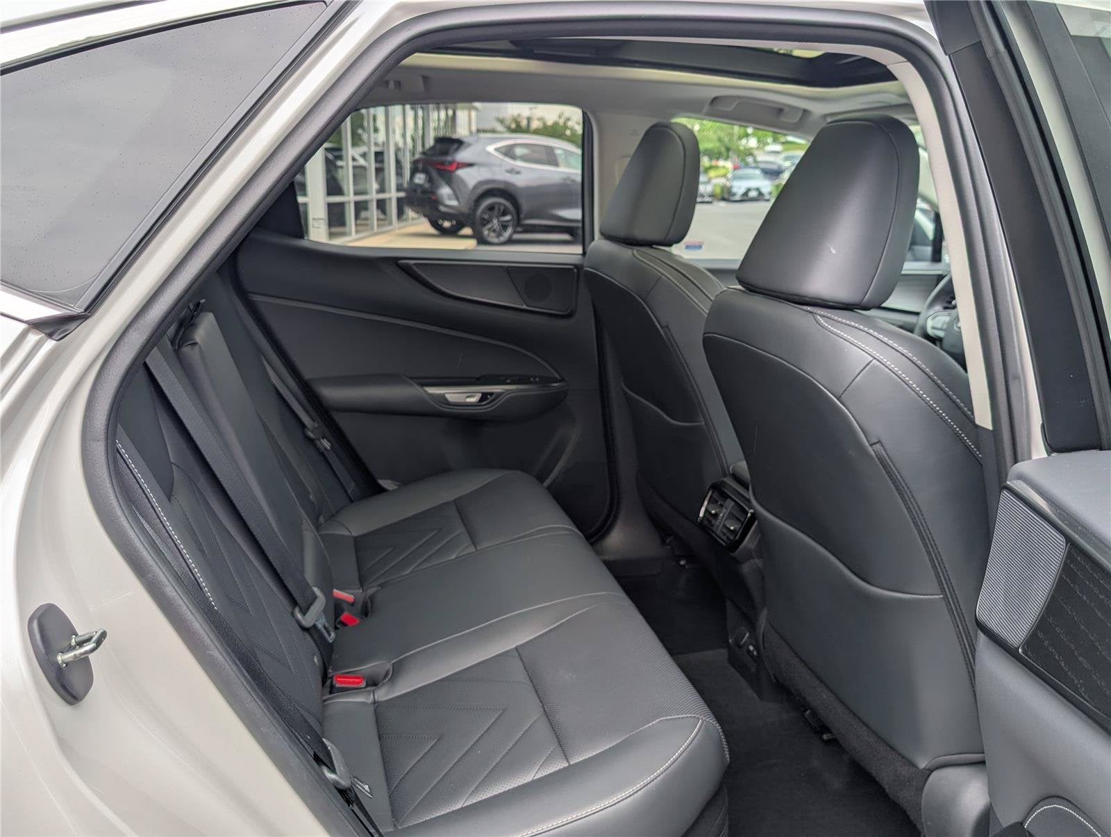 2025 Lexus NX NX 350h Luxury