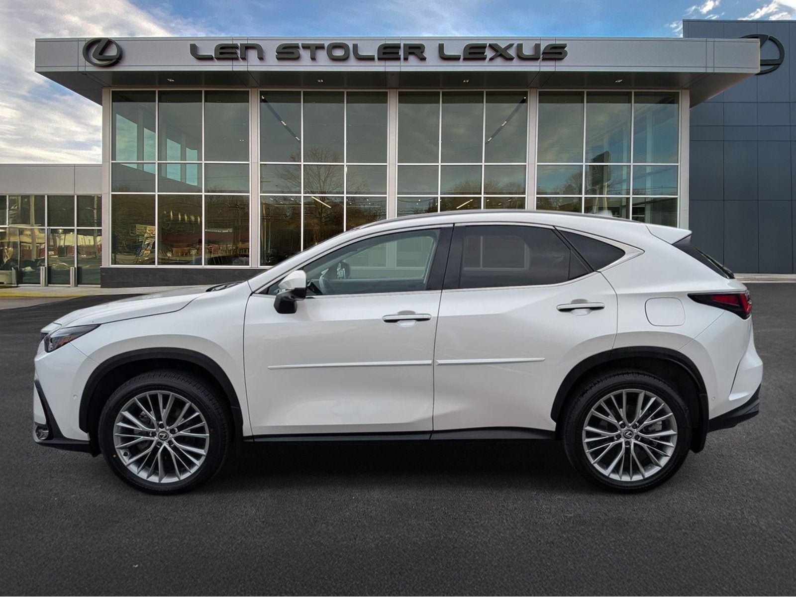 2025 Lexus NX NX 350h Luxury