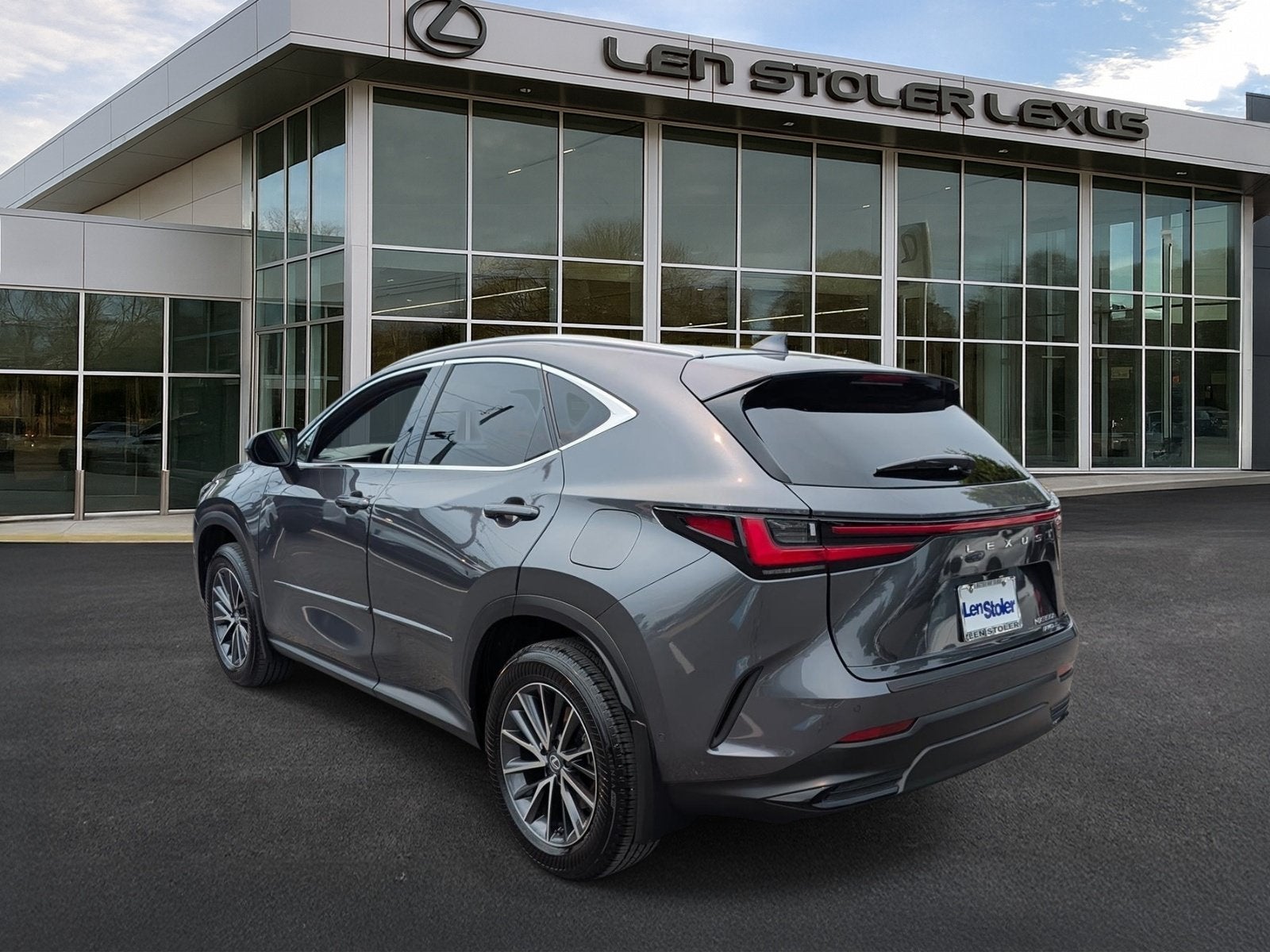 2026 Lexus NX 350h Luxury AWD