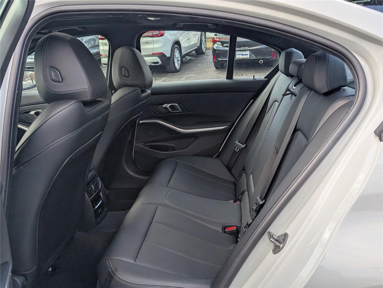 2025 BMW 3 Series 330i