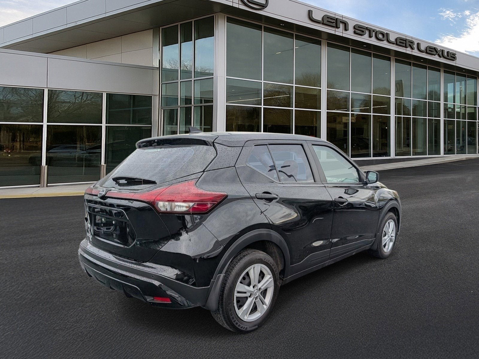 2024 Nissan Kicks S