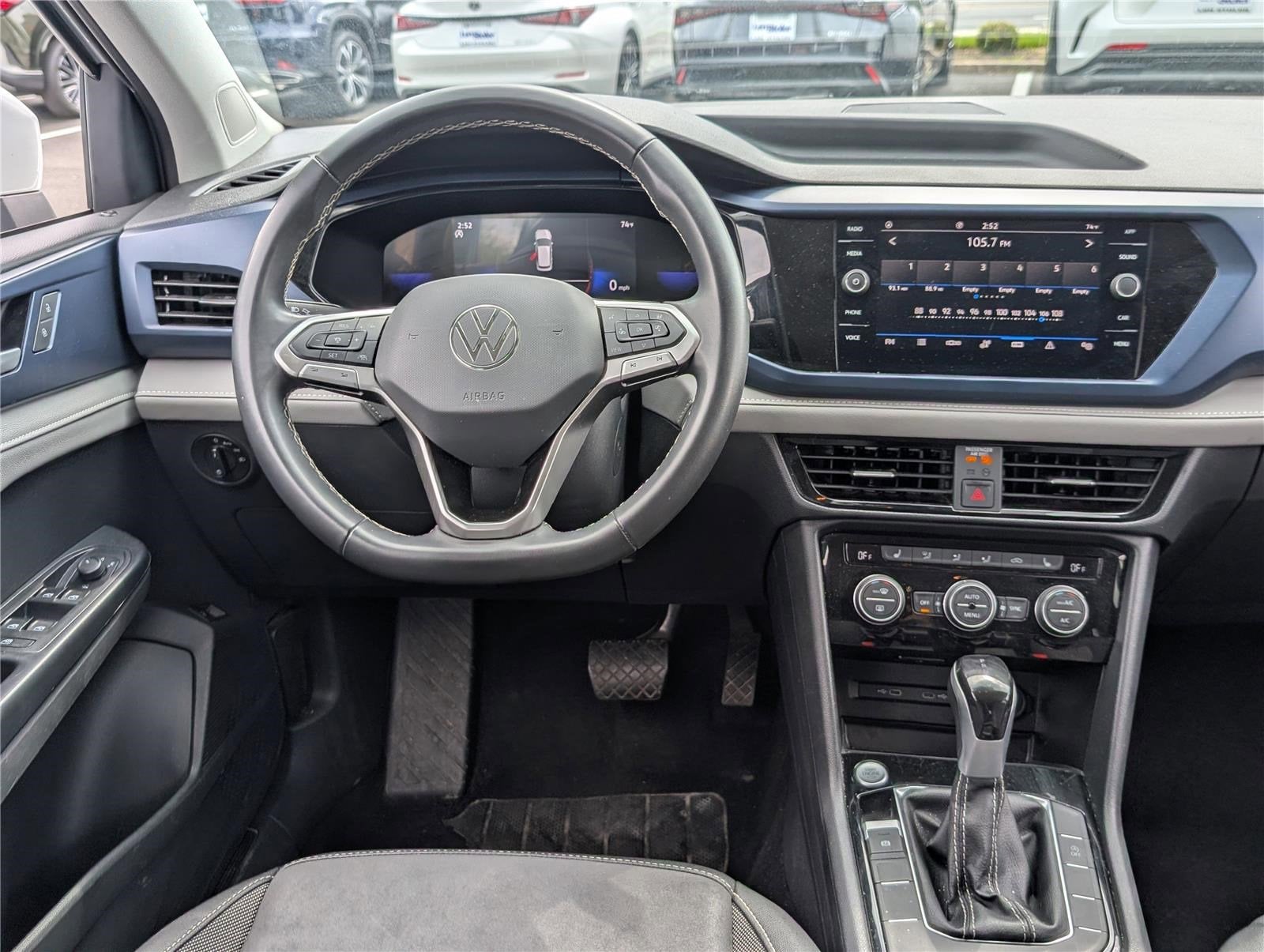 2024 Volkswagen Taos SE