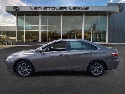 2017 Toyota Camry SE