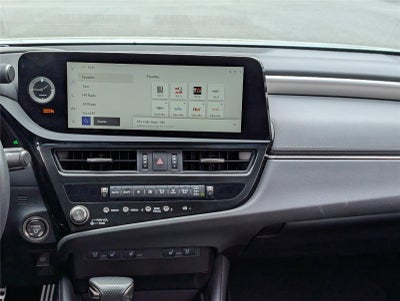 2024 Lexus ES ES 300h F SPORT Handling