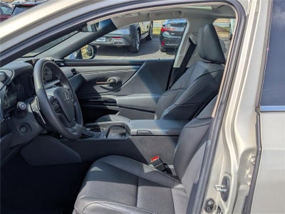 2025 Lexus ES ES 300h