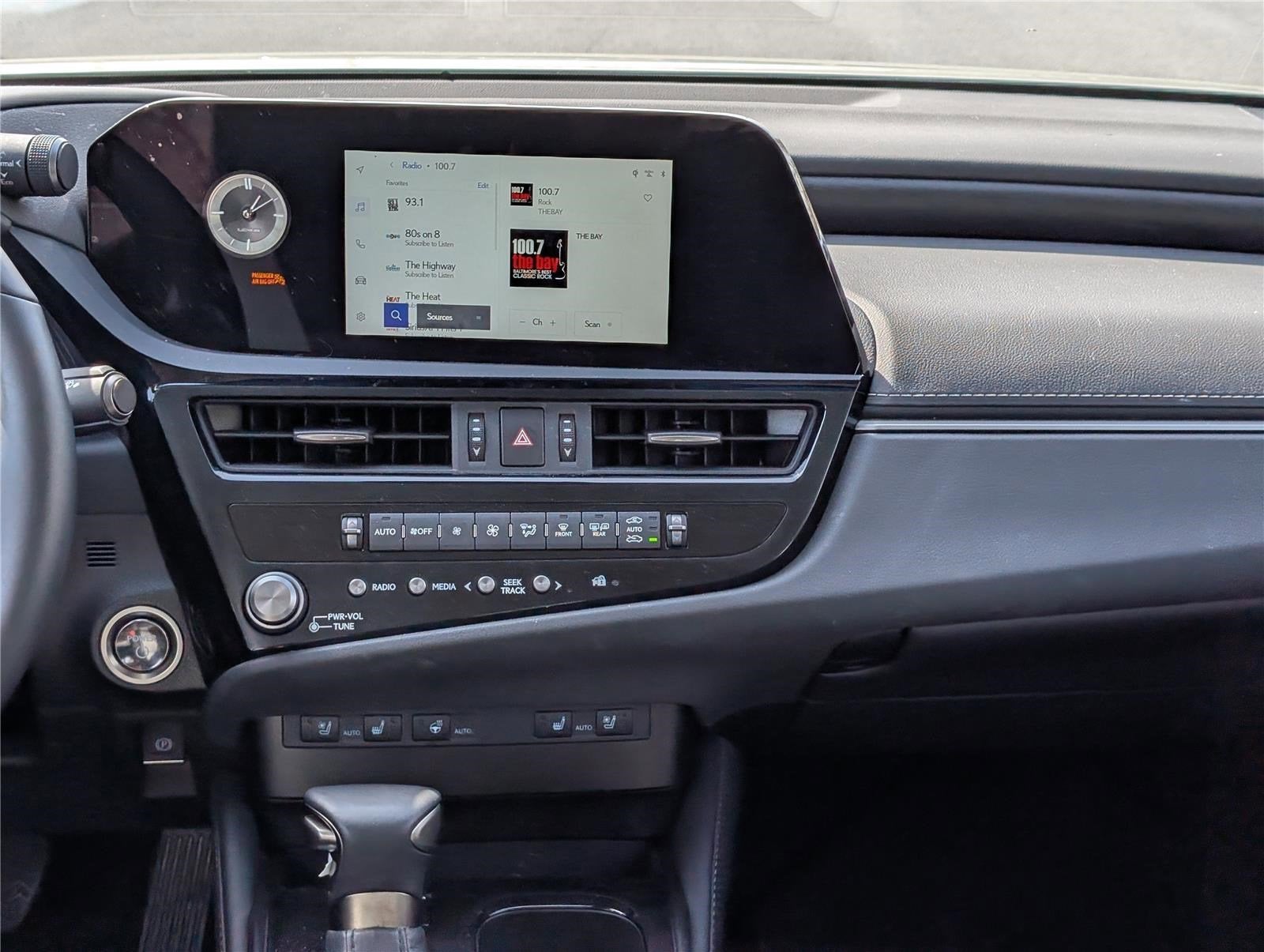 2025 Lexus ES ES 300h